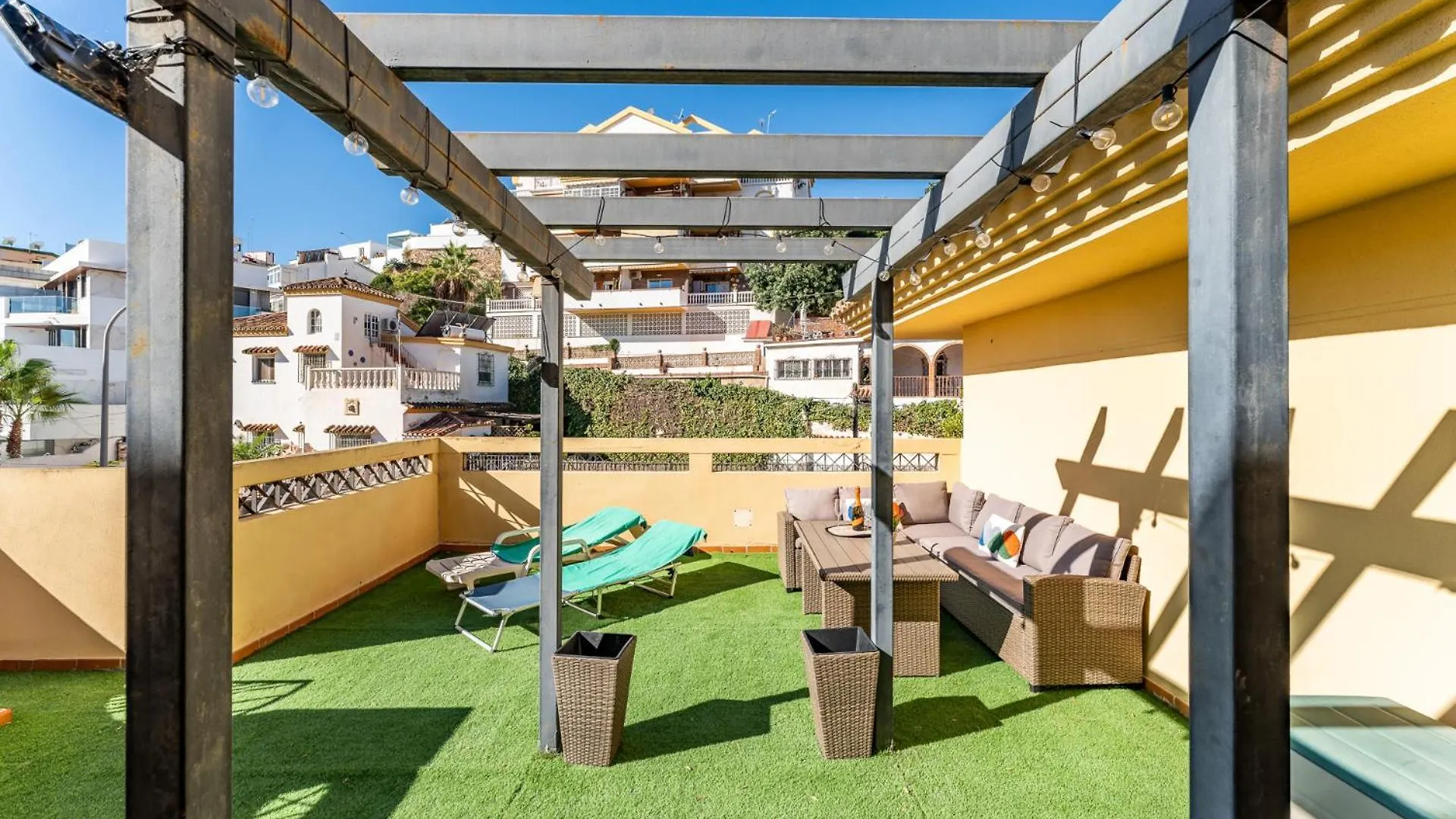 Malagasuite Beautiful Pool & Parking Torremolinos