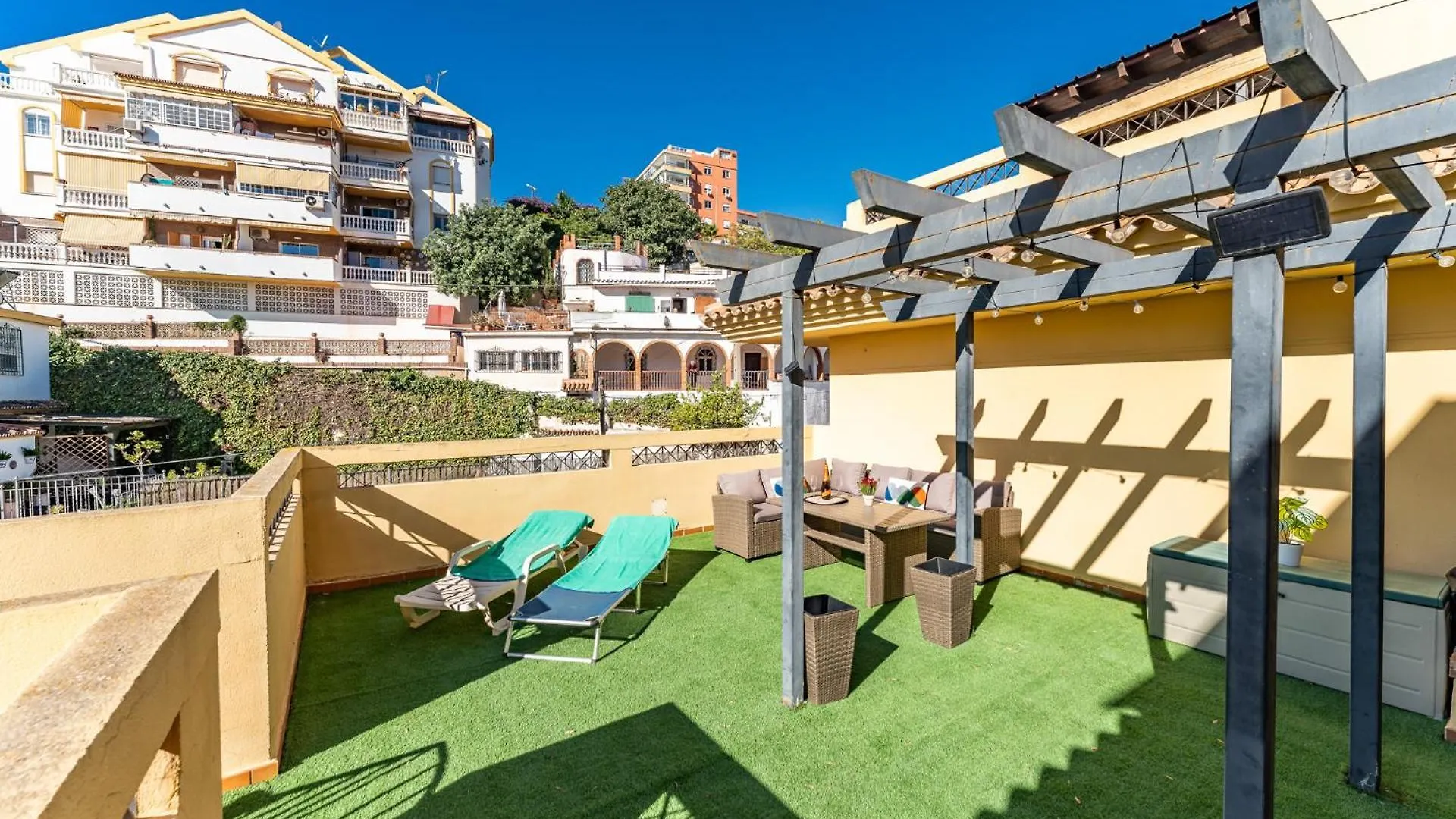 Apartment Malagasuite Beautiful Pool & Parking Torremolinos Spain